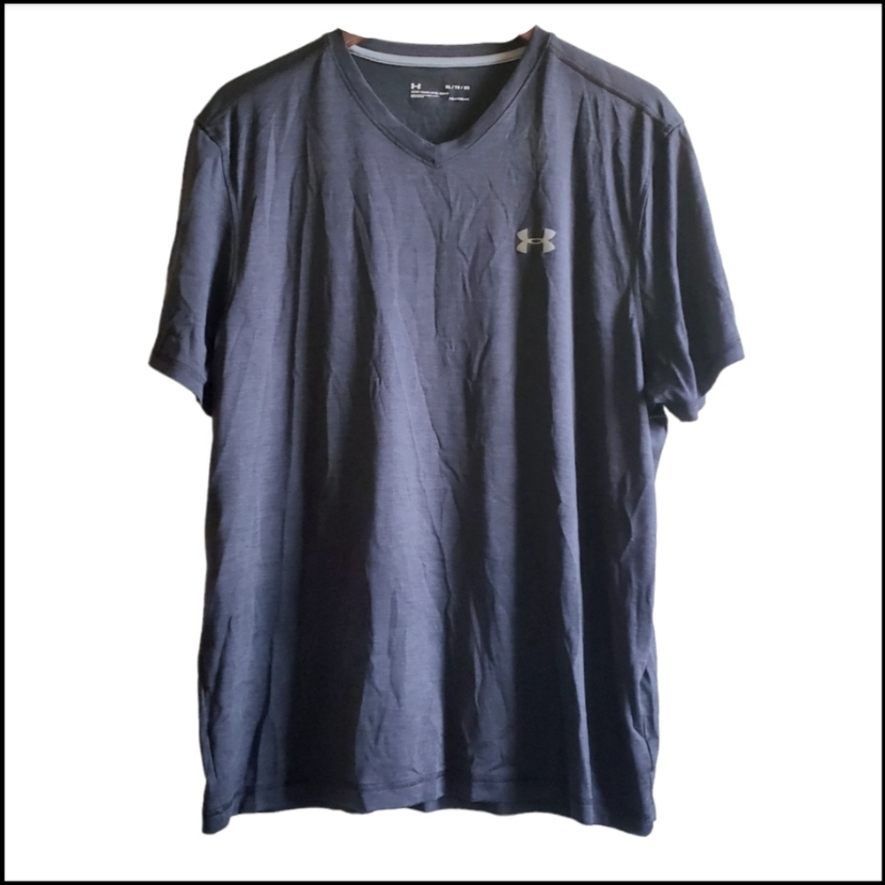 Under Armour Black V-neck Shirt XL